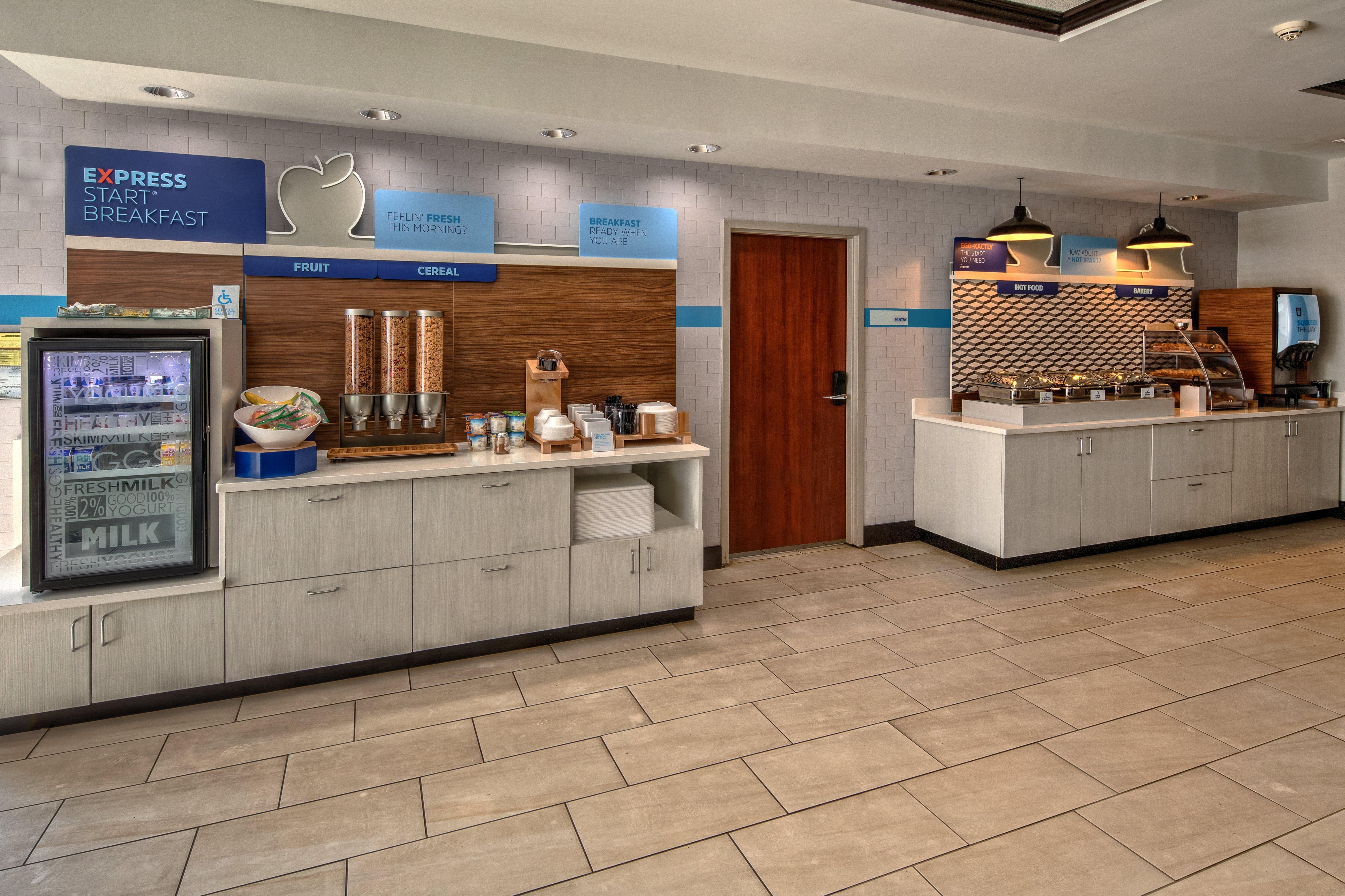 Holiday Inn Express & Suites Cookeville By Ihg Esterno foto