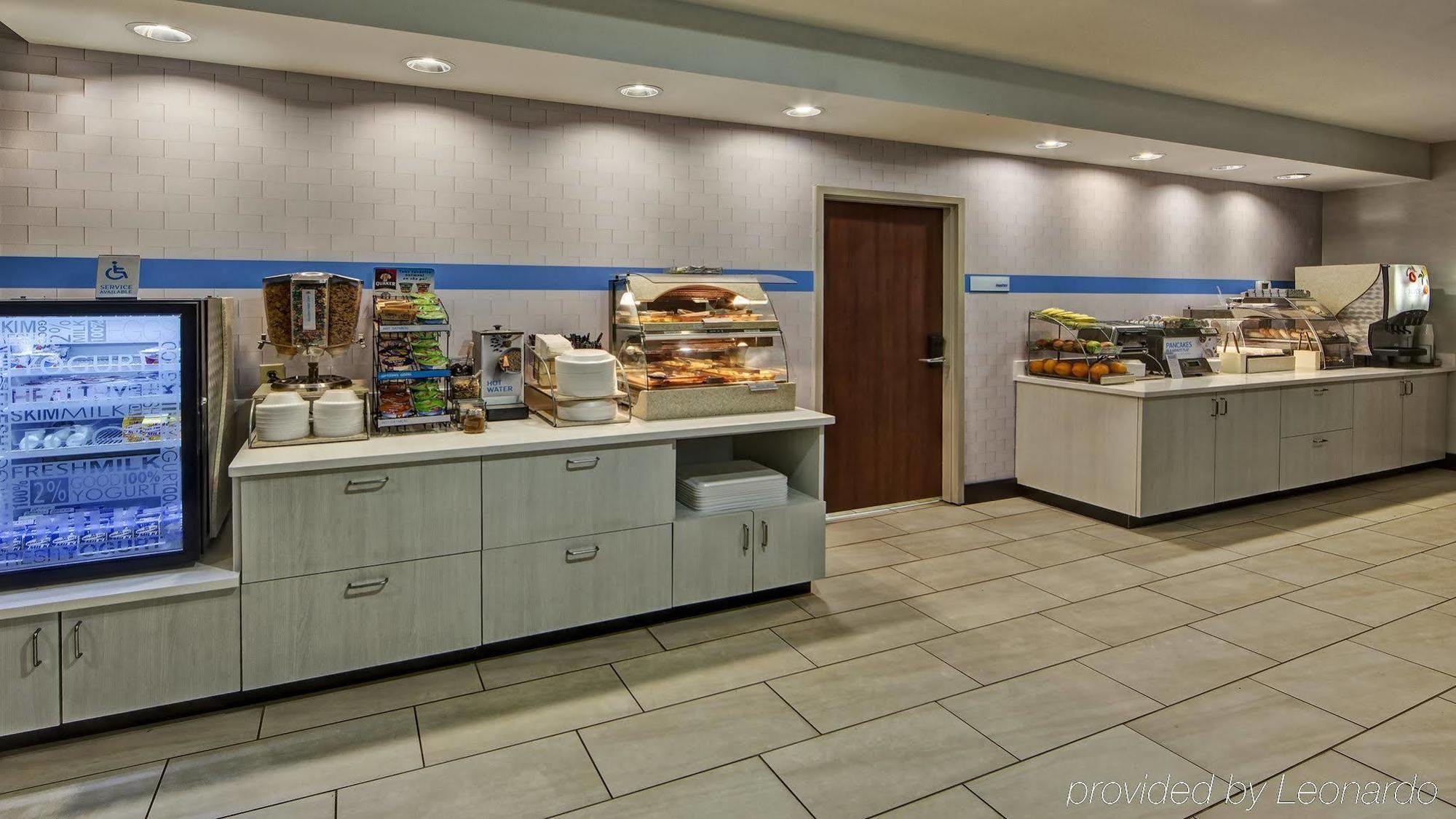 Holiday Inn Express & Suites Cookeville By Ihg Esterno foto